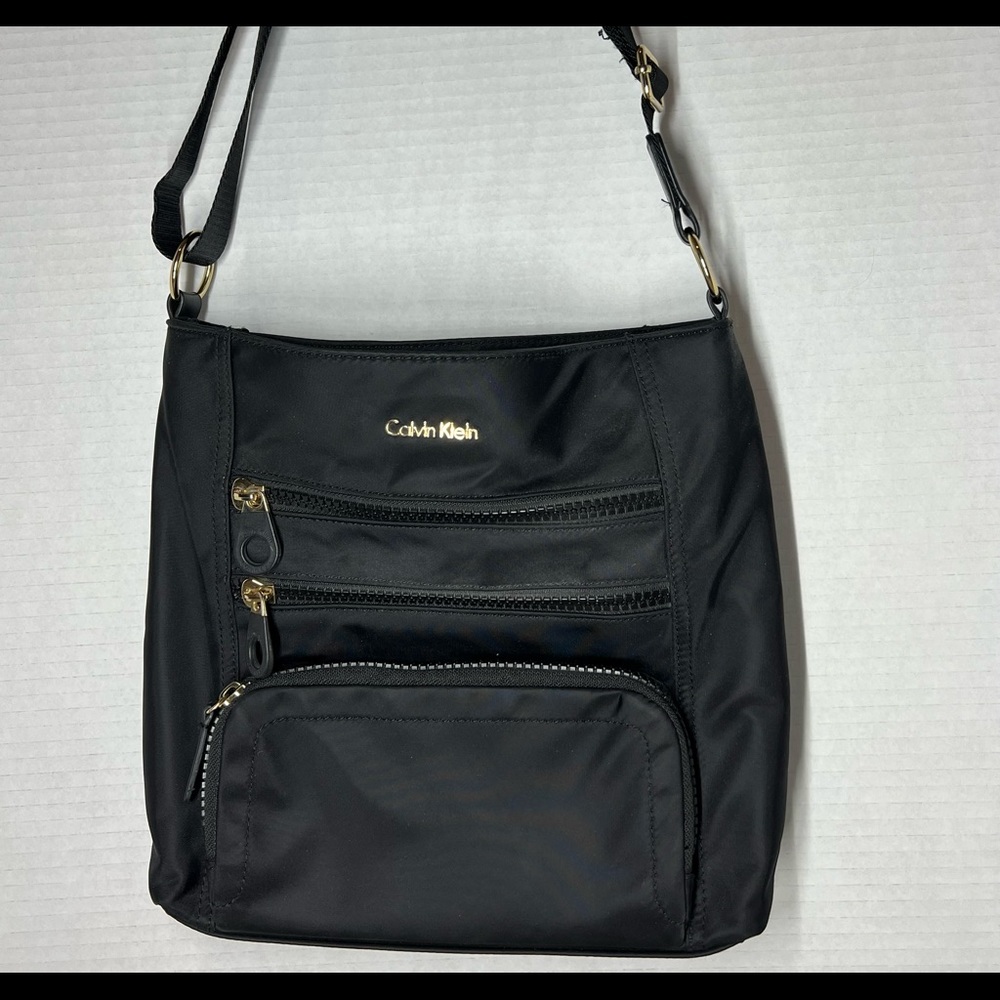 Calvin Klein Black Nylon Crossbody Bag EUC!